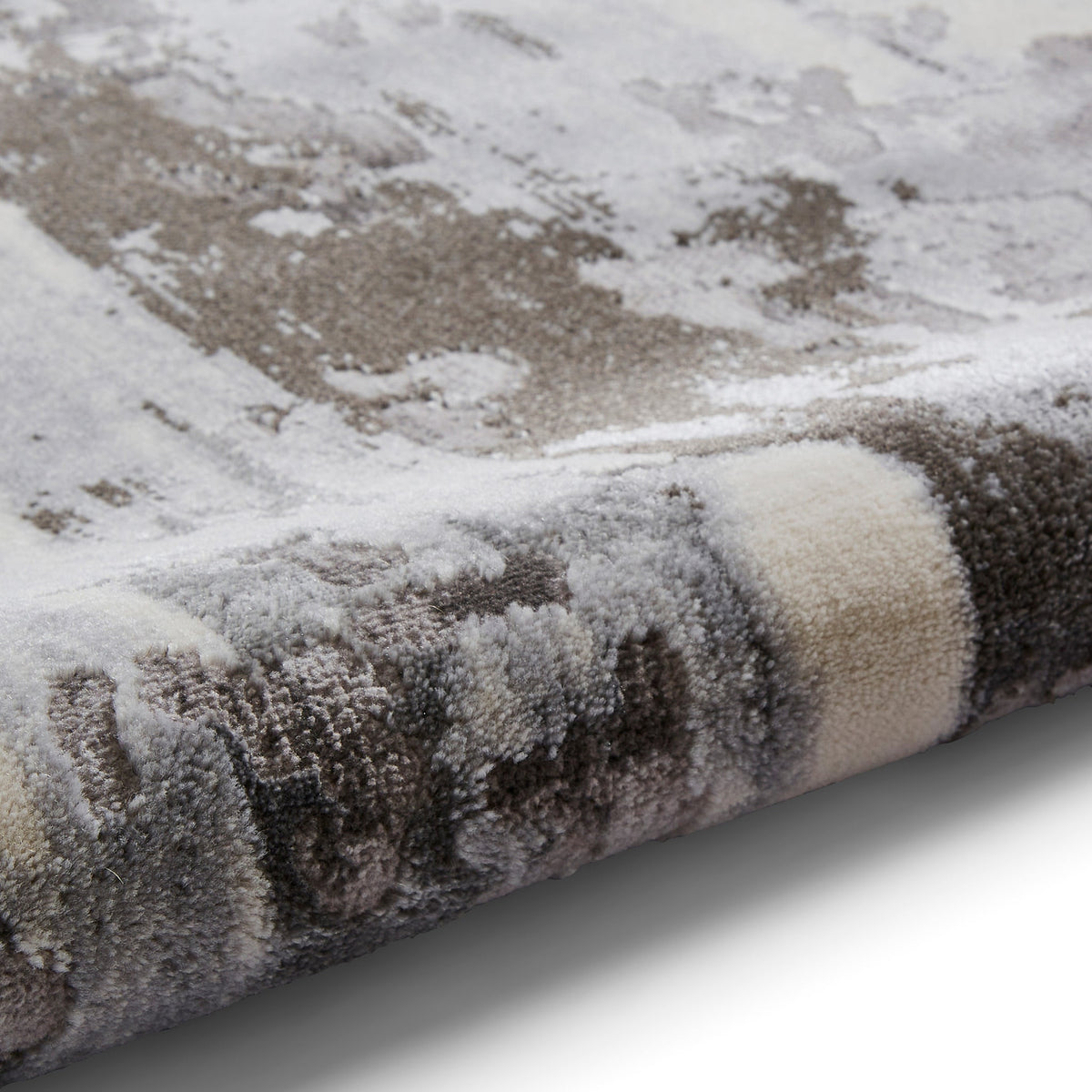 Aldrin Distressed Metallic Effect Rug