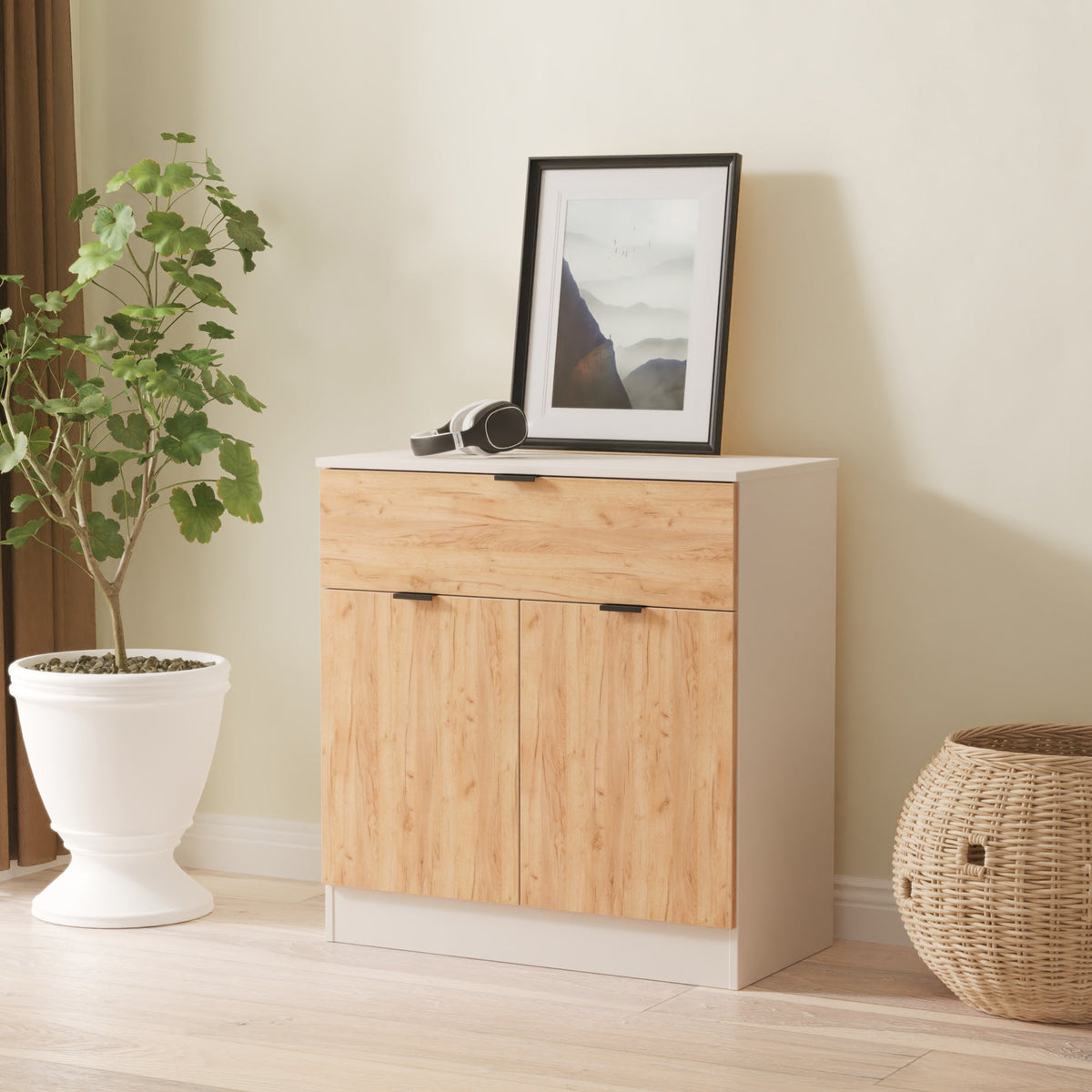 Huxley 2 Door 1 Drawer Sideboard