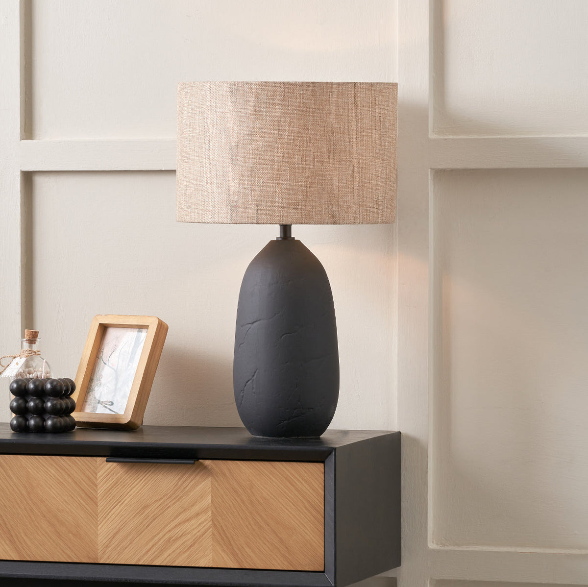 Erika Vintage Ceramic Table Lamp