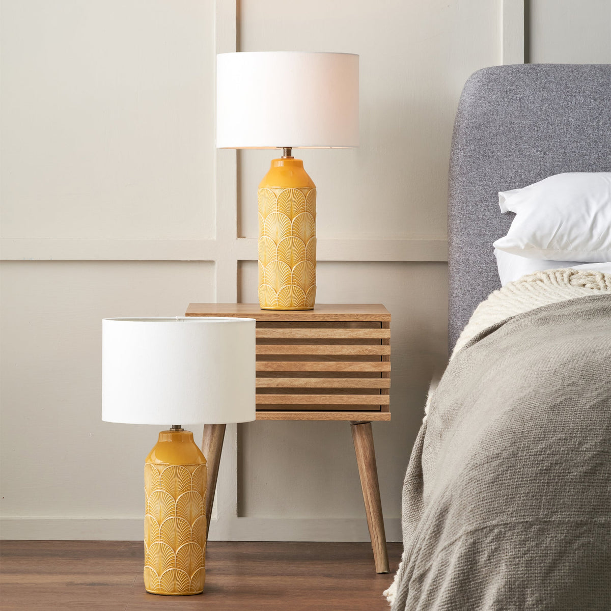 Bethan Embossed Ceramic Table Lamp