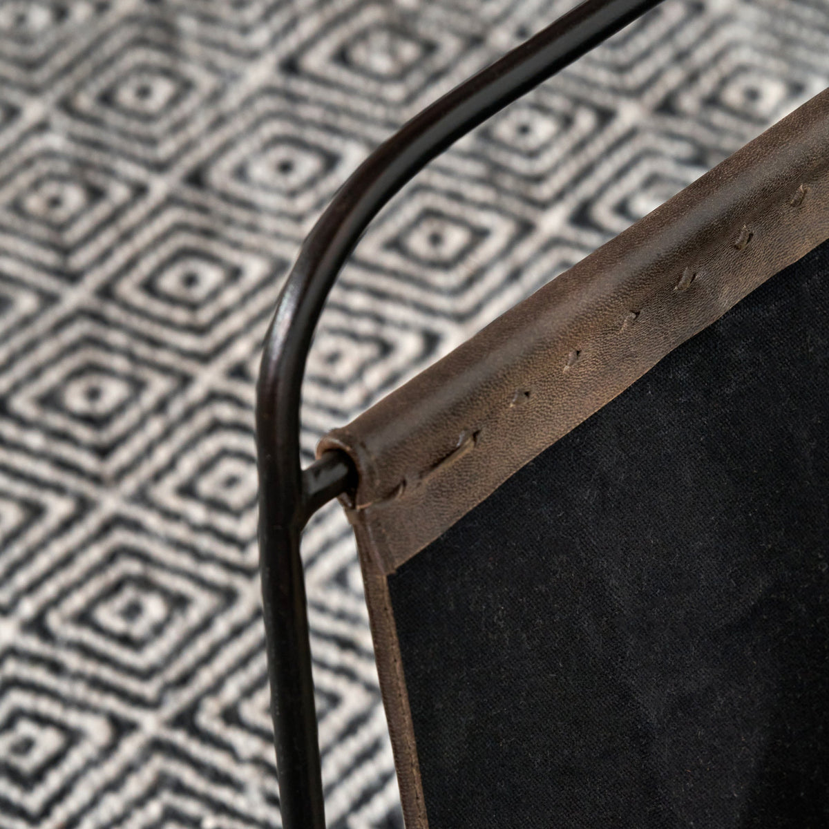 Eliseo Leather Magazine Rack