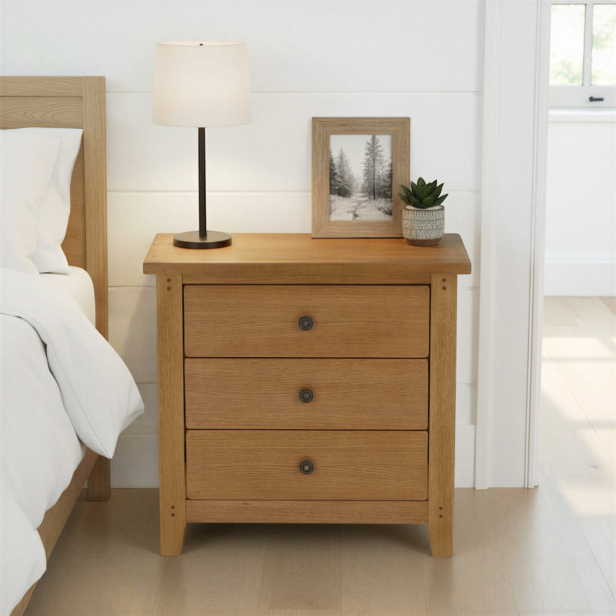 Broadway Oak 3 Drawer Chest