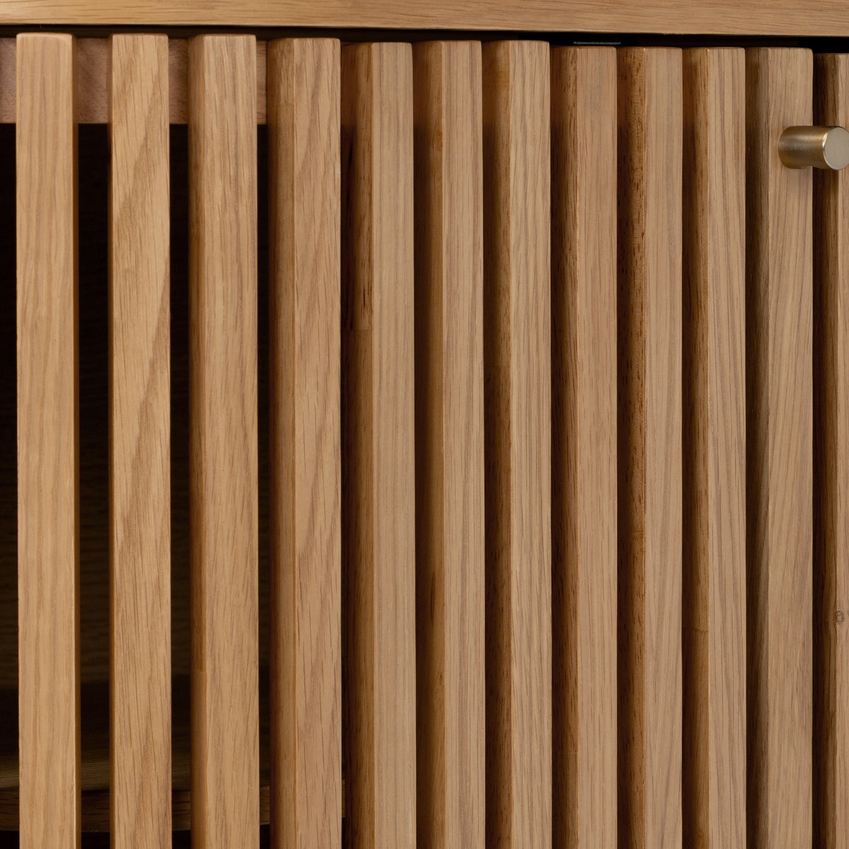 Shorwell Oak Slatted Cupboard