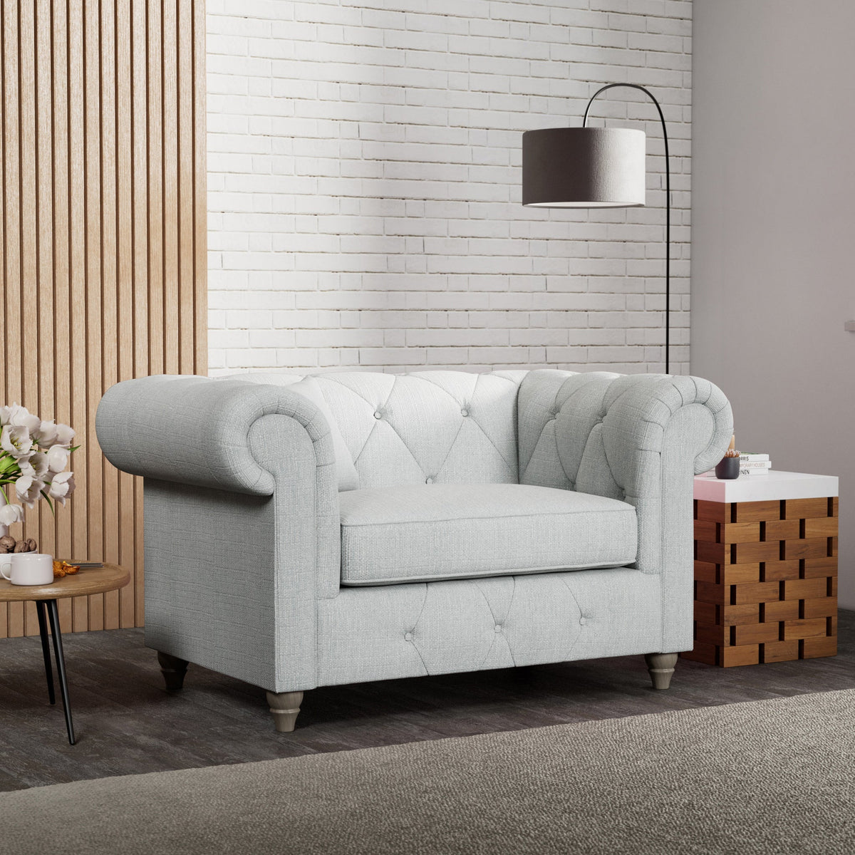 Everett Snuggler Chair