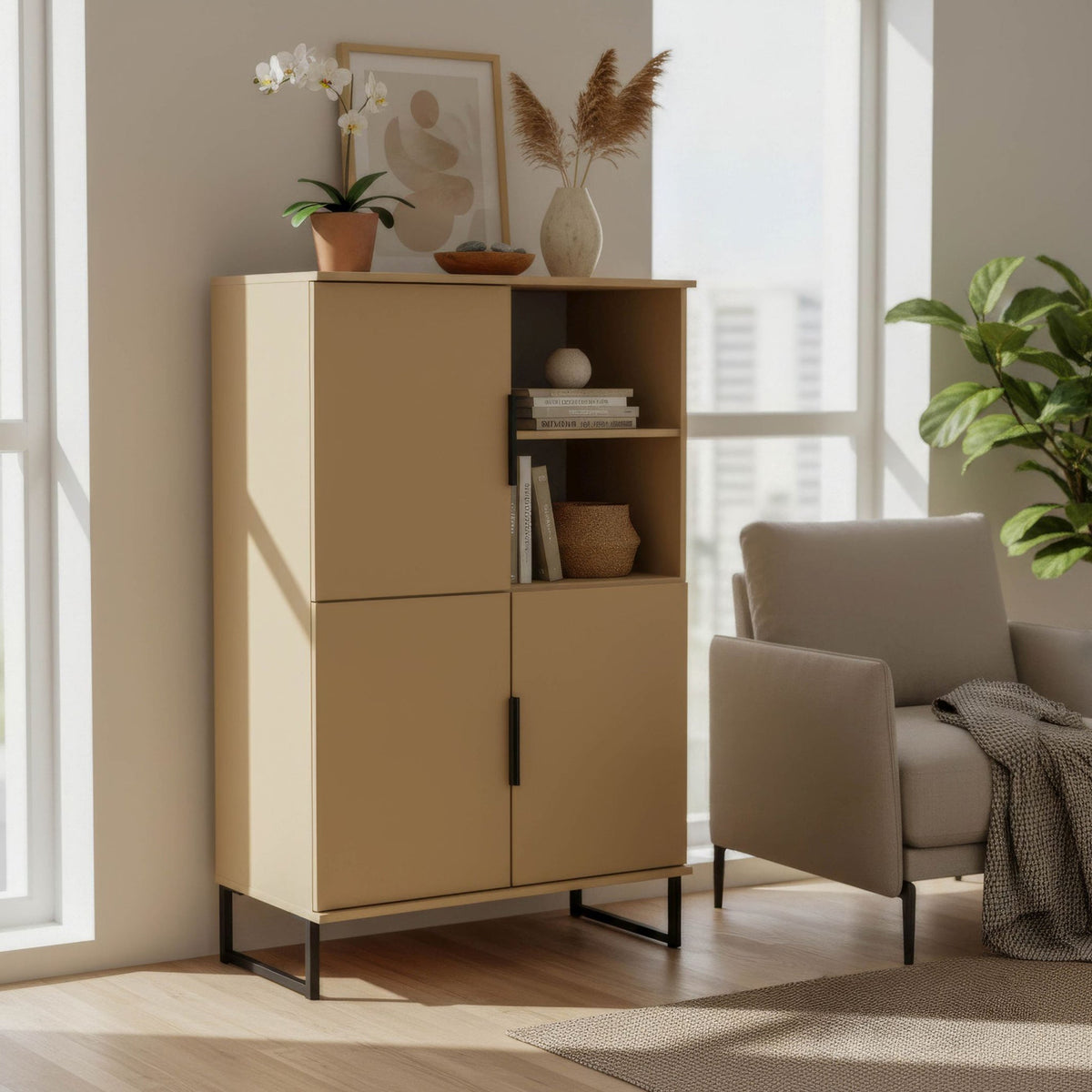 Ashbourne 3 Door Cabinet