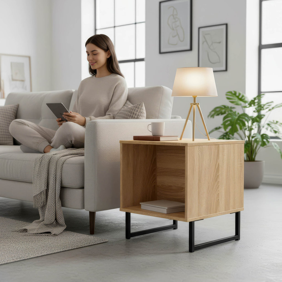 Ashbourne Recessed Side Table
