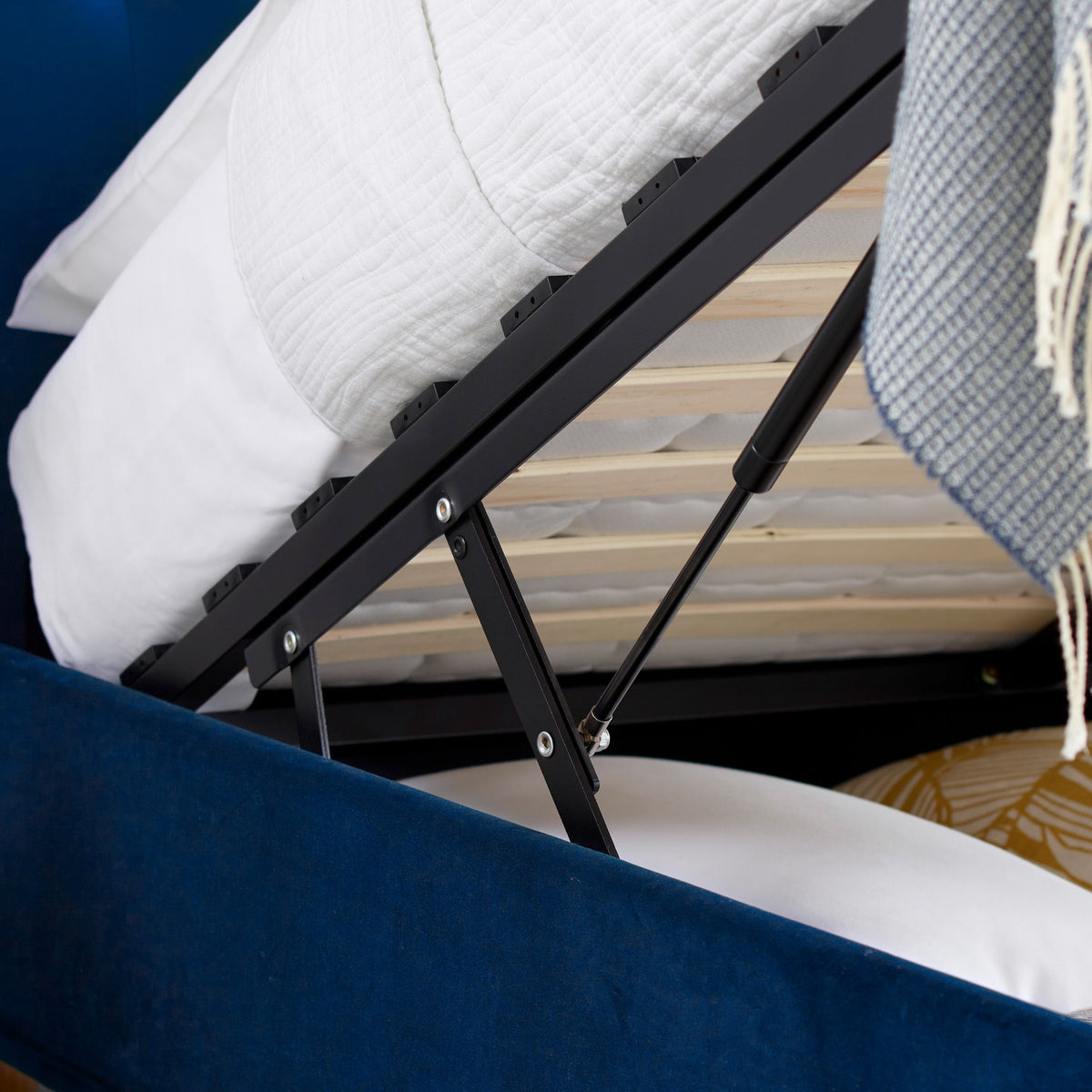 Kia Velvet Ottoman Bed