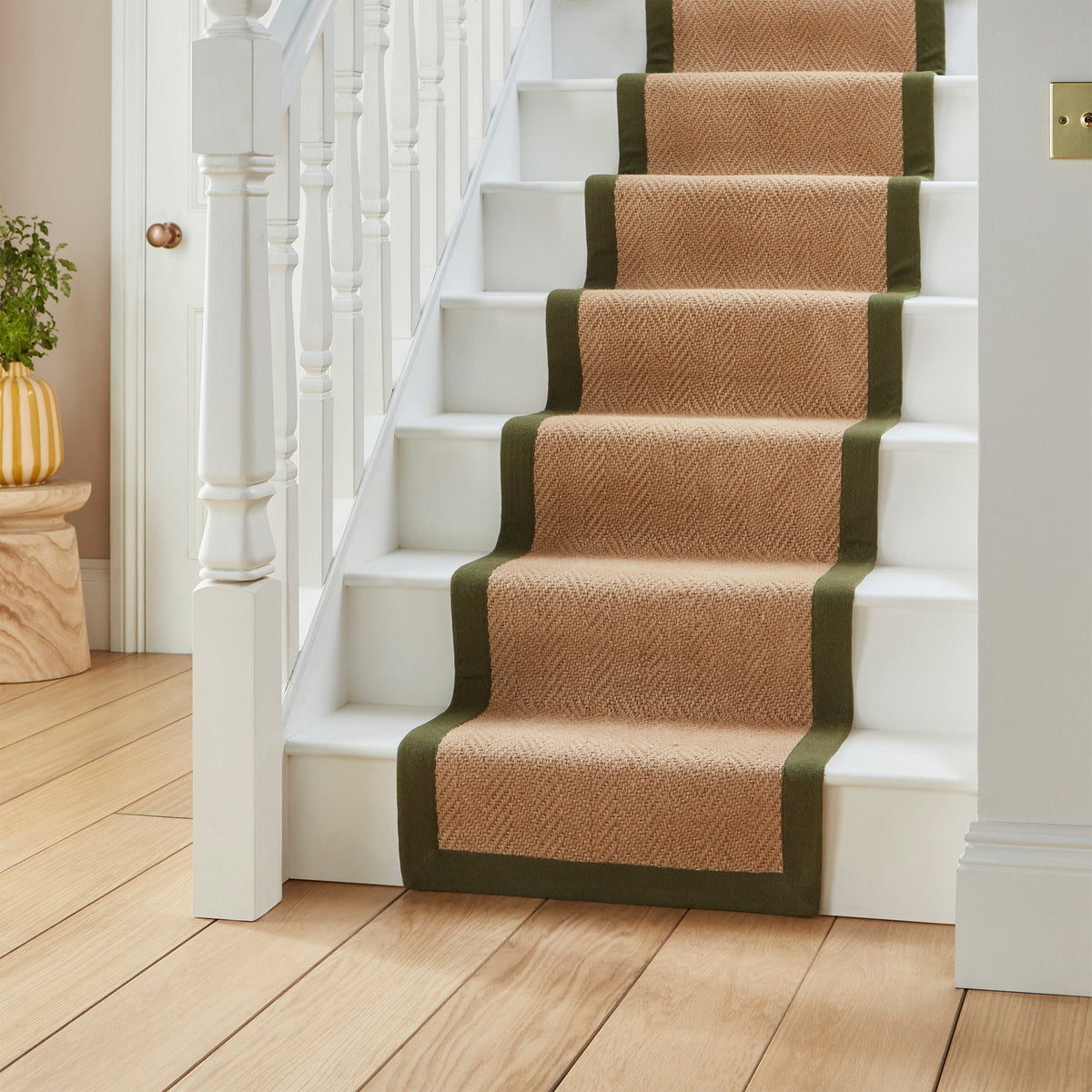 Ford Herringbone Jute Border Rug