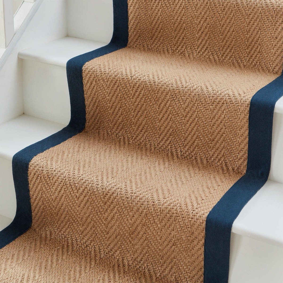 Ford Herringbone Jute Border Rug