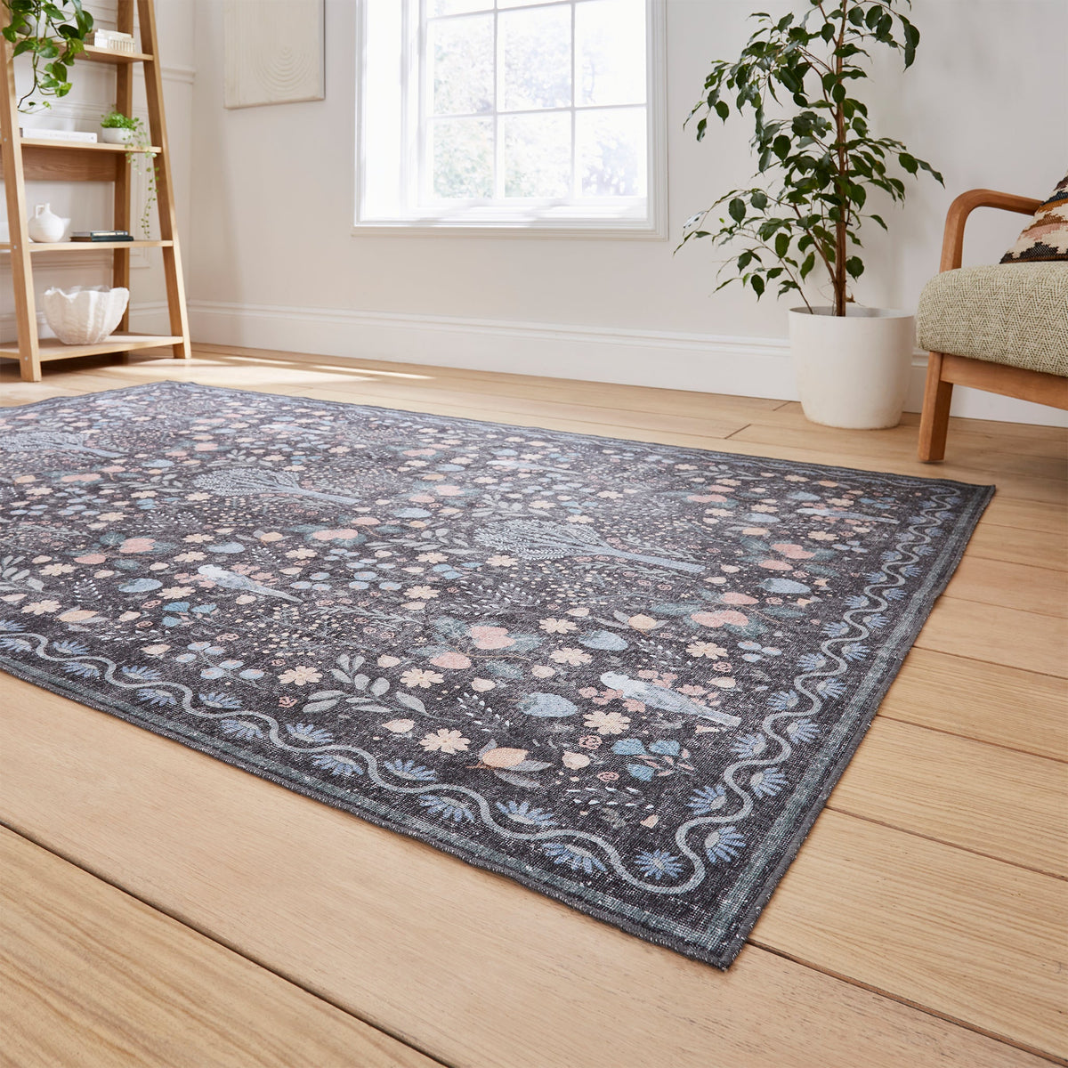 Emmie Washable Classic Floral Print Rug