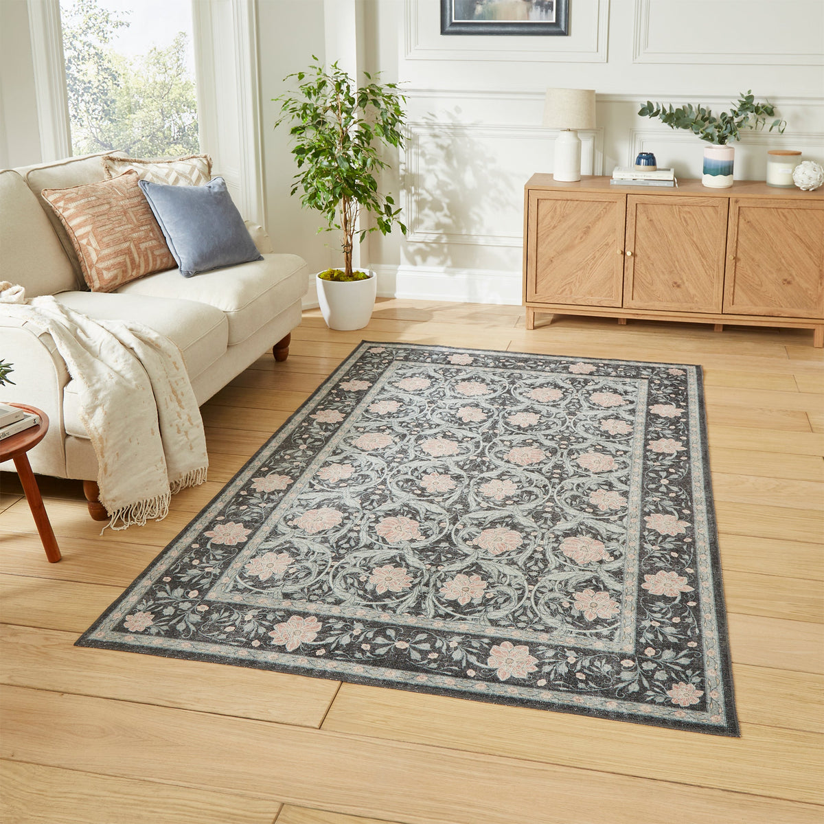 Aubrie Classic Floral Print Rug