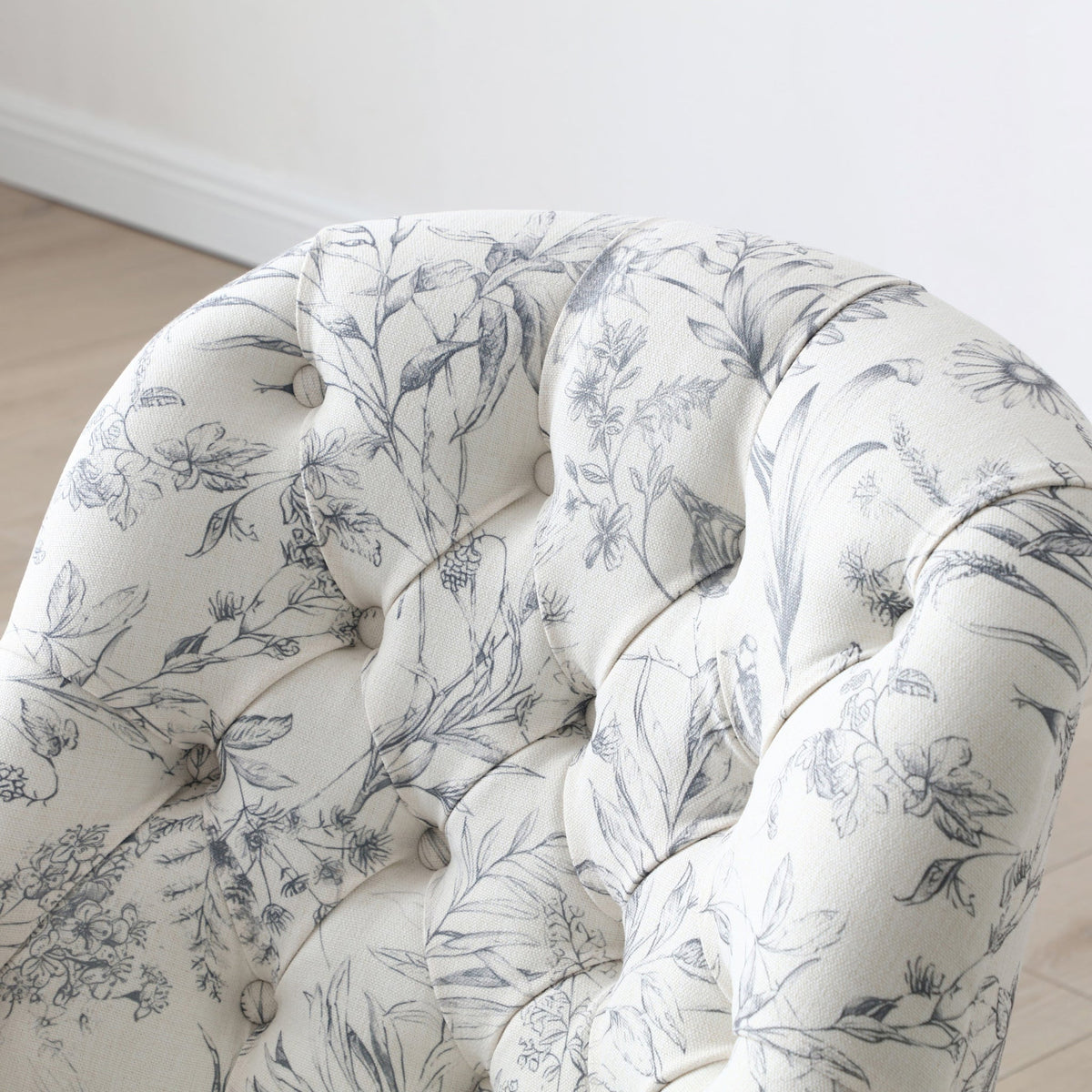 Bianca Floral Meadow Armchair