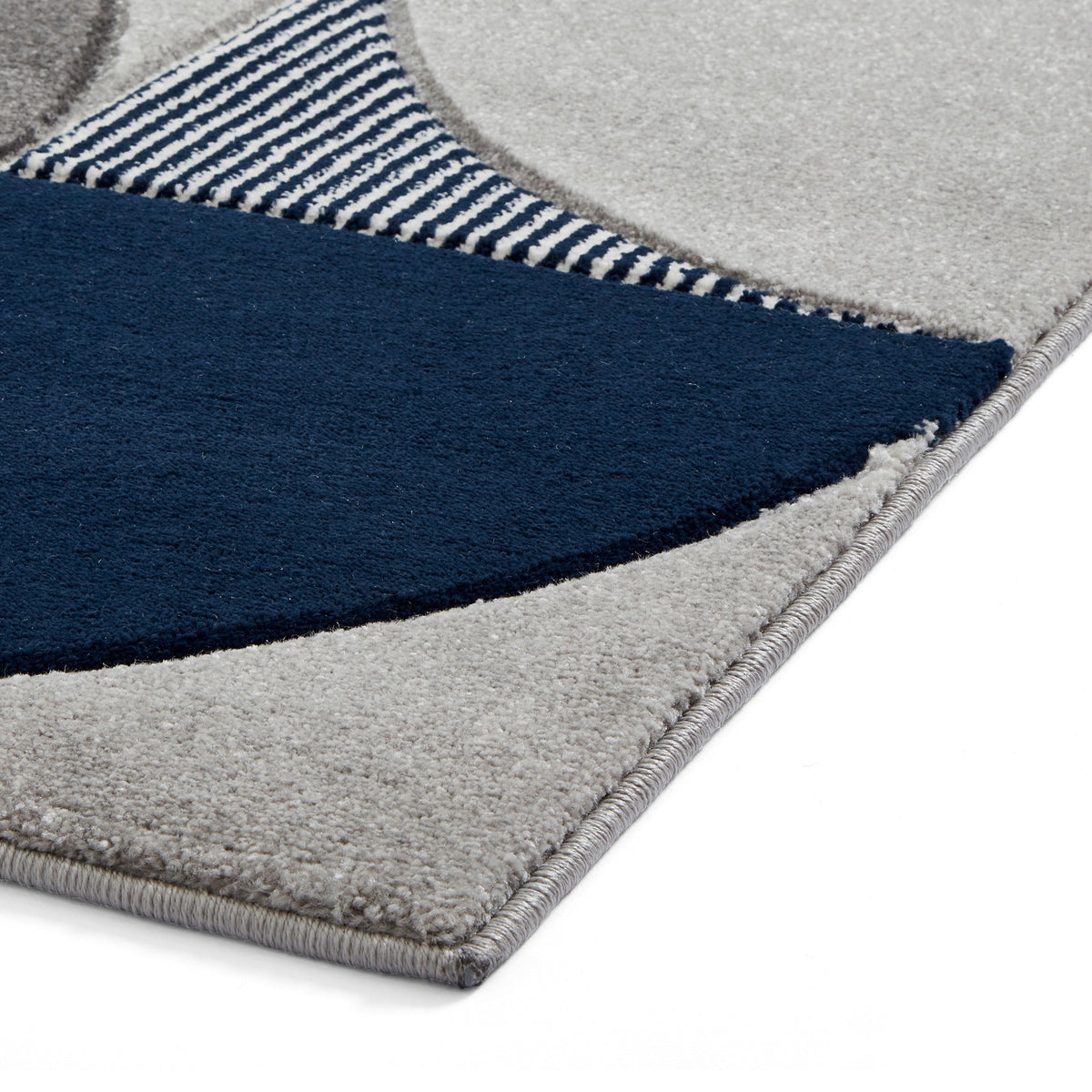 Regis Geometric Leaf Rug