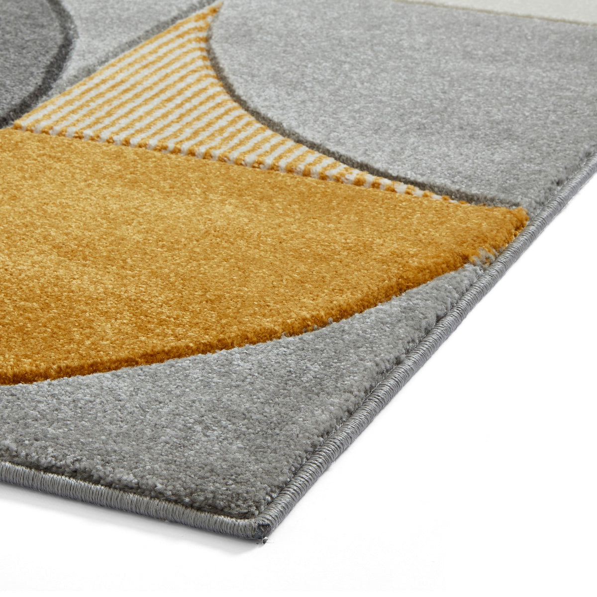 Regis Geometric Leaf Rug