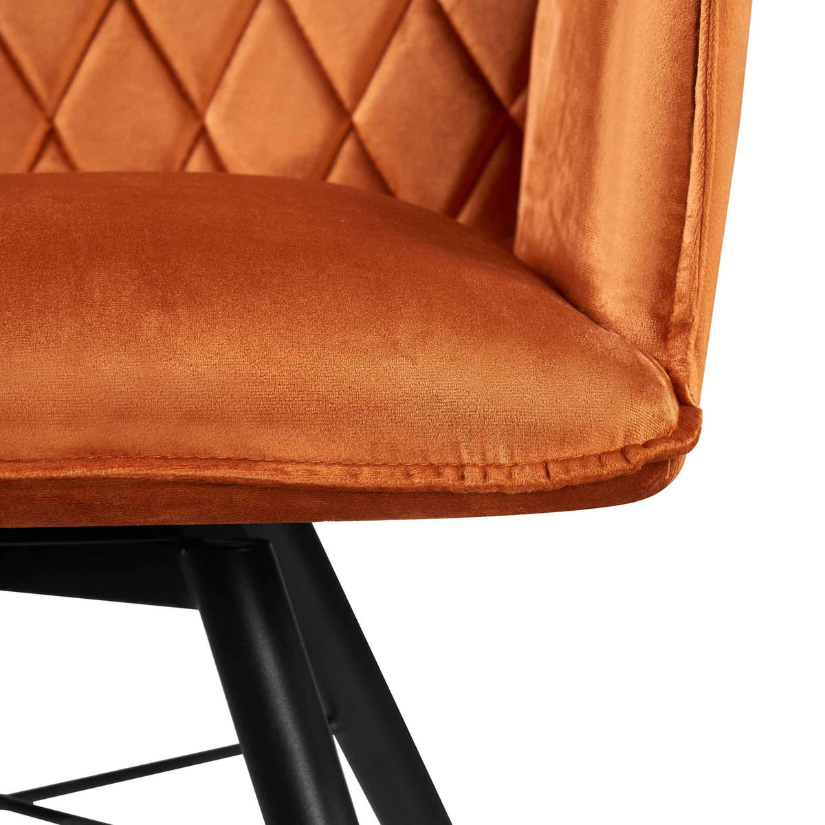 Quinn Swivel Velvet Dining Chair