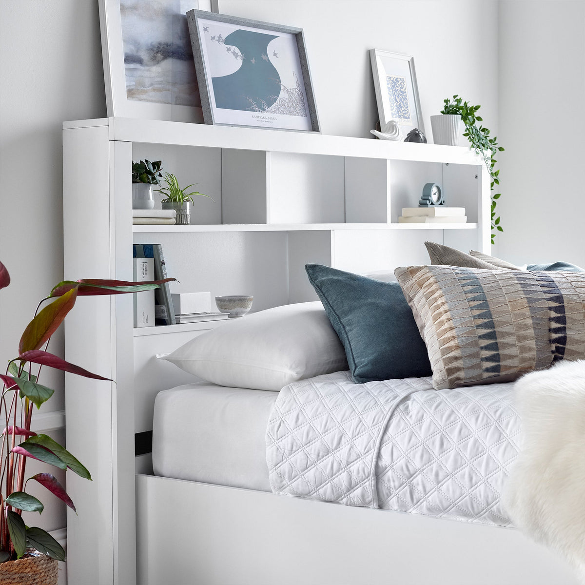 Parson Wooden Storage Ottoman Bed Frame