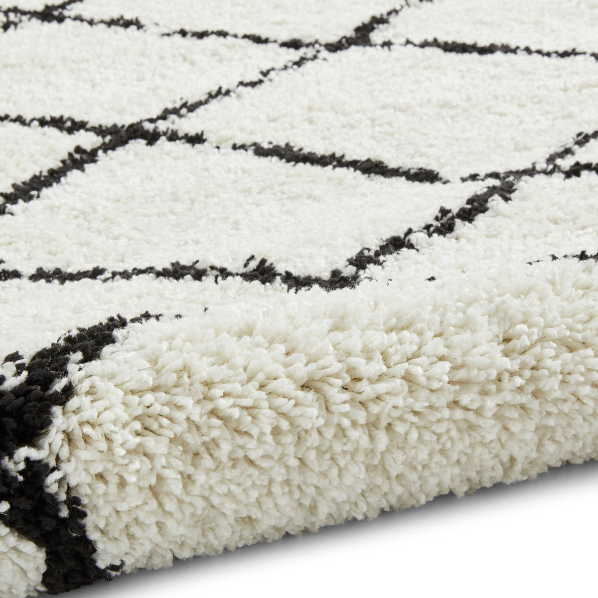 Durham Berber Diamond Shaggy Rug
