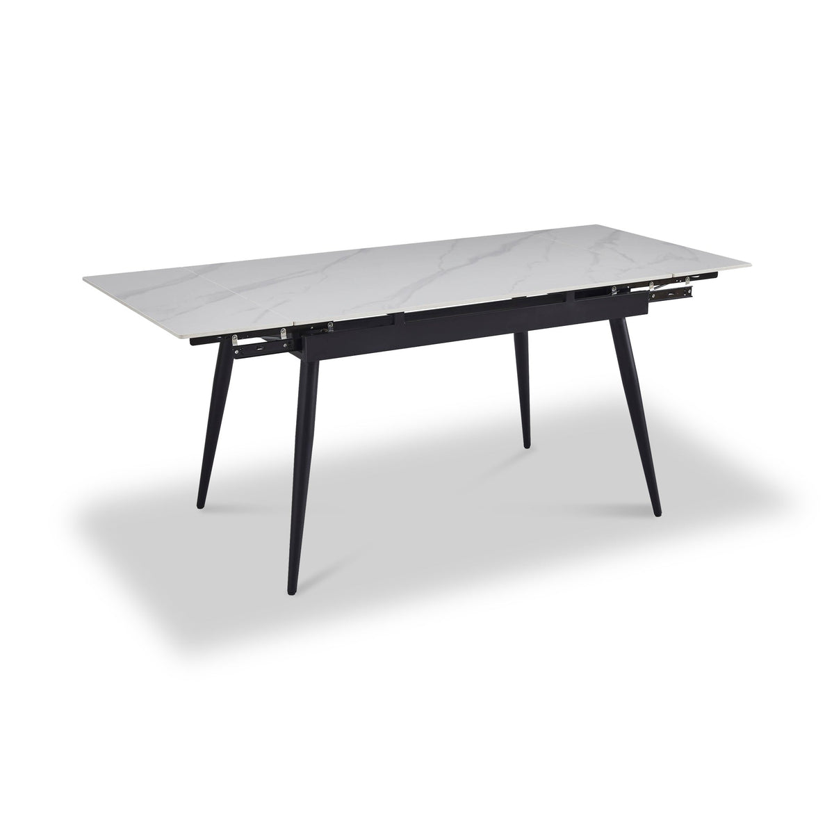 Avaston 120cm-180cm Extending Dining Table with 4 Luna Dining Chairs