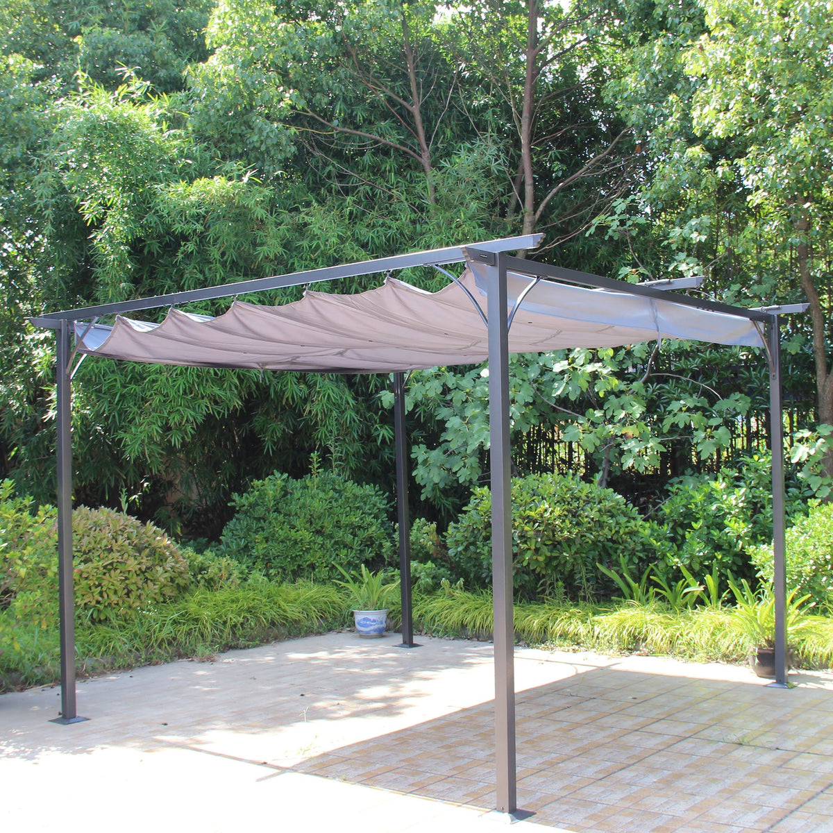 San Remo Sliding Pergola 2.8m x 3.7m