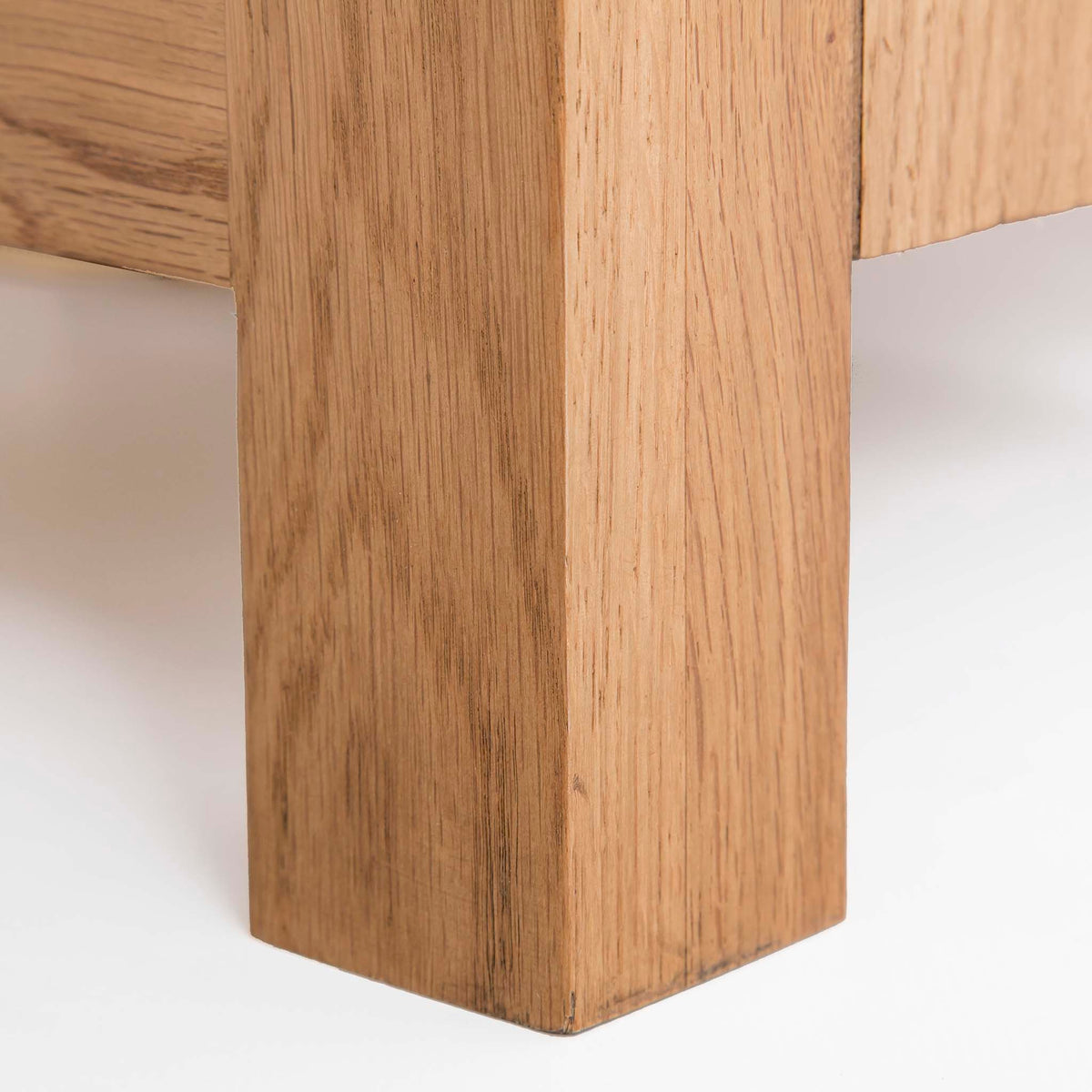 Surrey Oak 4 Over 6 Chest Of Drawers