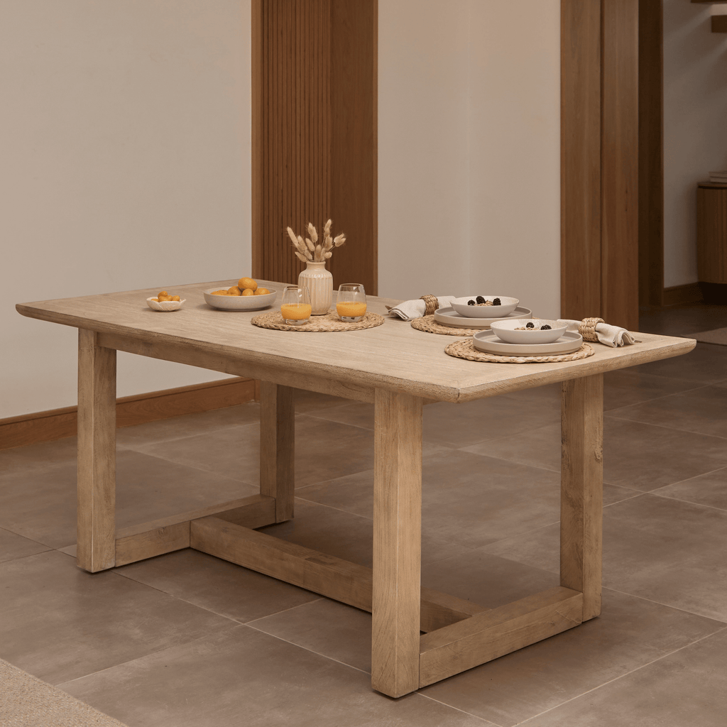 Outlet - Valdis Mango Wood & Travertine Dining Table