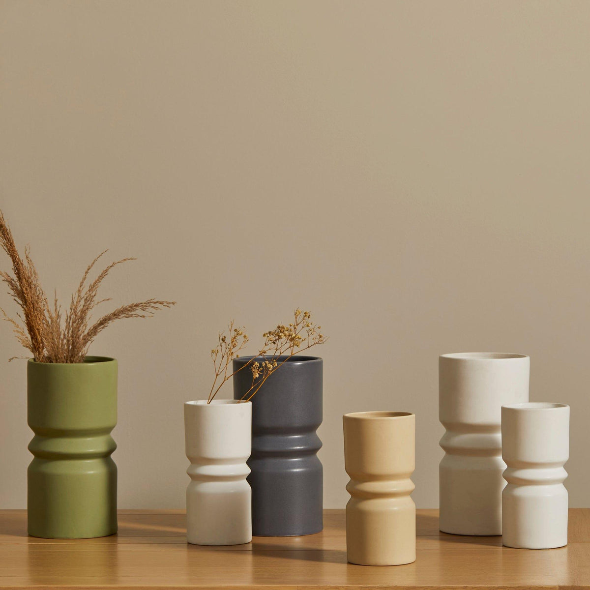 Outlet - Ackton 20cm Ceramic Vase - Taupe