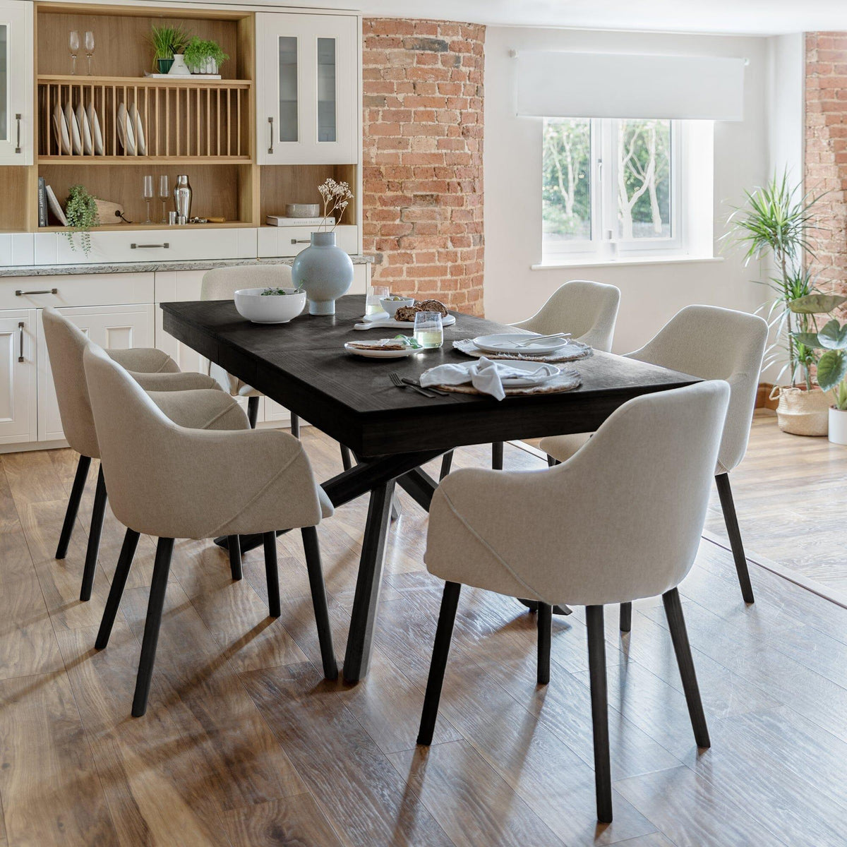 Amelia Black Extendable Dining Table Set - 6 Seater - Freya Sand Carver Chairs - Black Legs