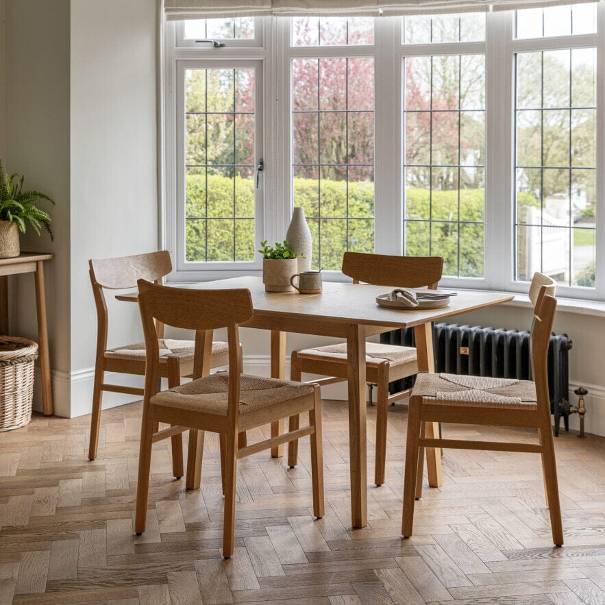 Charlie Oak Dining Table Set  - Extendable - 4 Seater - Faye Woven Oak Dining Chairs