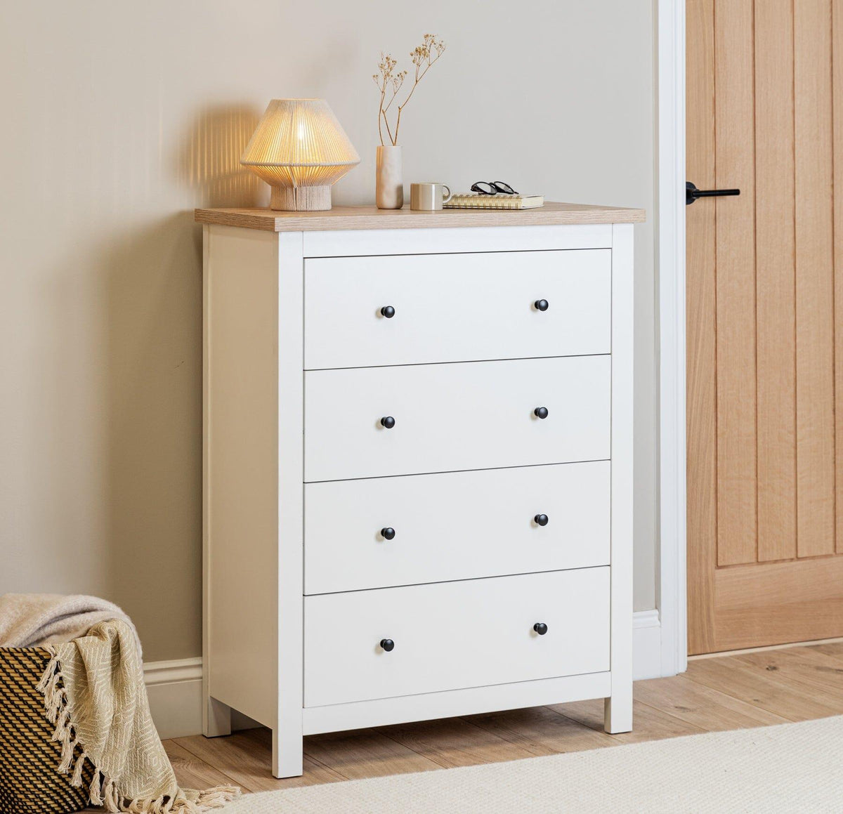Outlet - Bampton 4 Drawer Tall Chest of Drawers - White