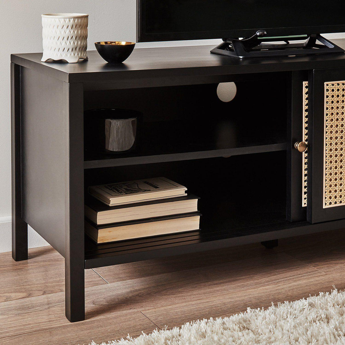 Charlie Cane & Black TV Unit