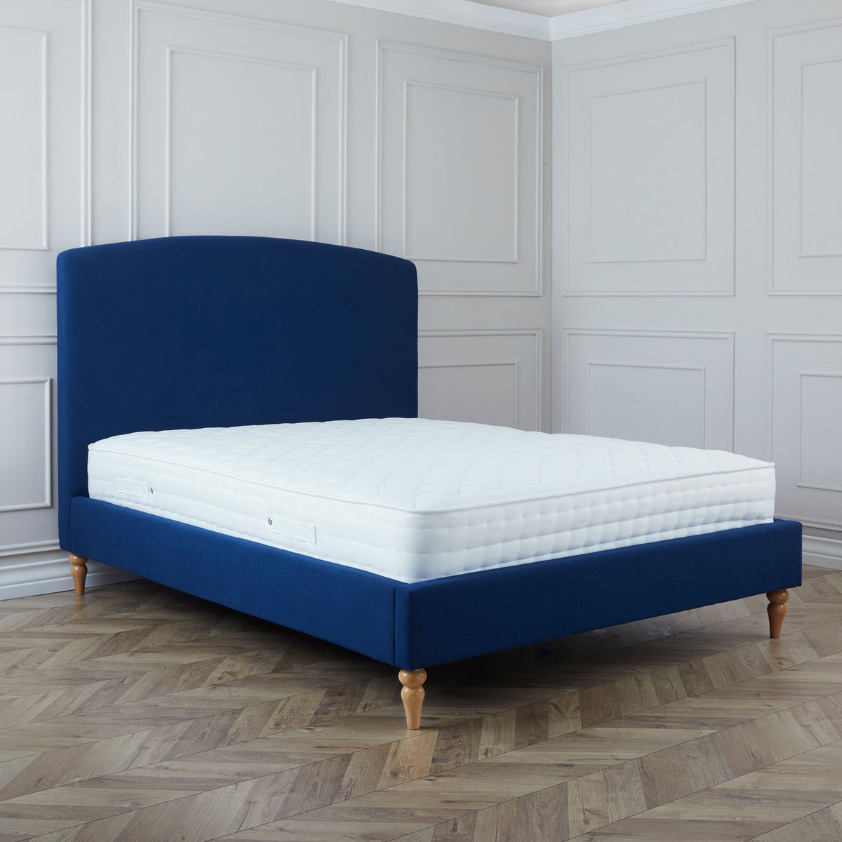 Classic Comfort Mattress by Roseland Sleep