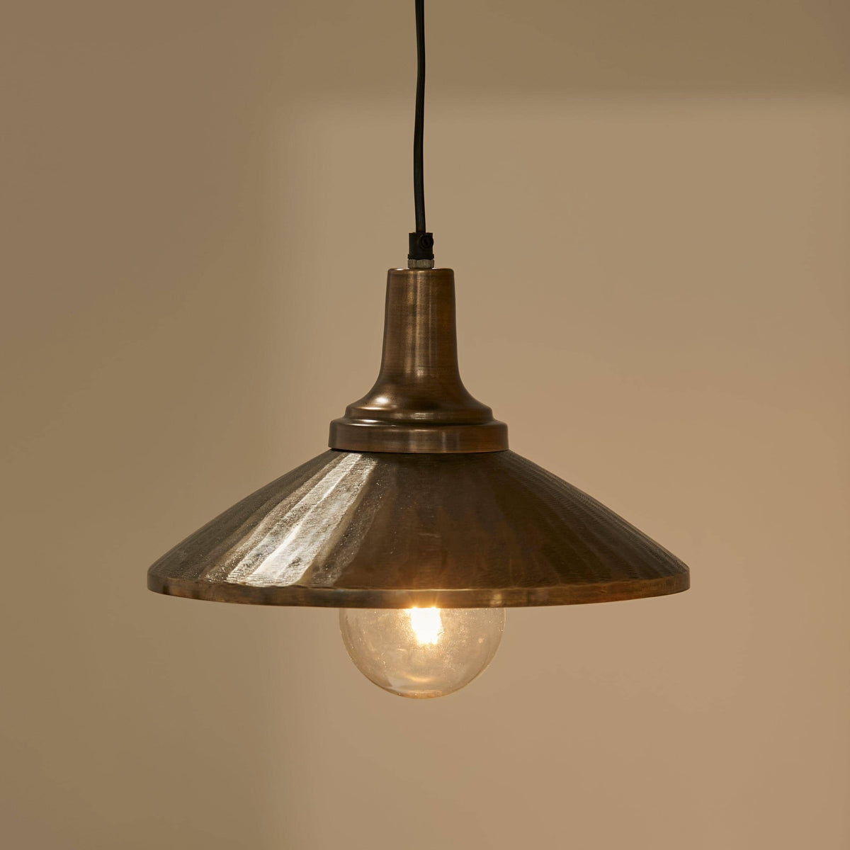 Outlet - Elcombe 18cm Metal Pendant Light - Gold