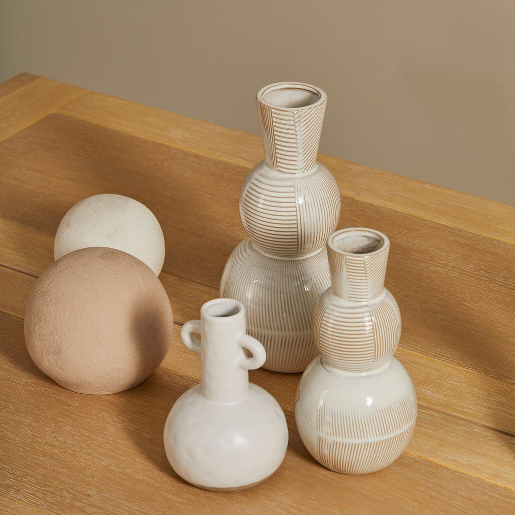 Outlet - Kelton 11cm Ceramic Ball Ornament - Taupe