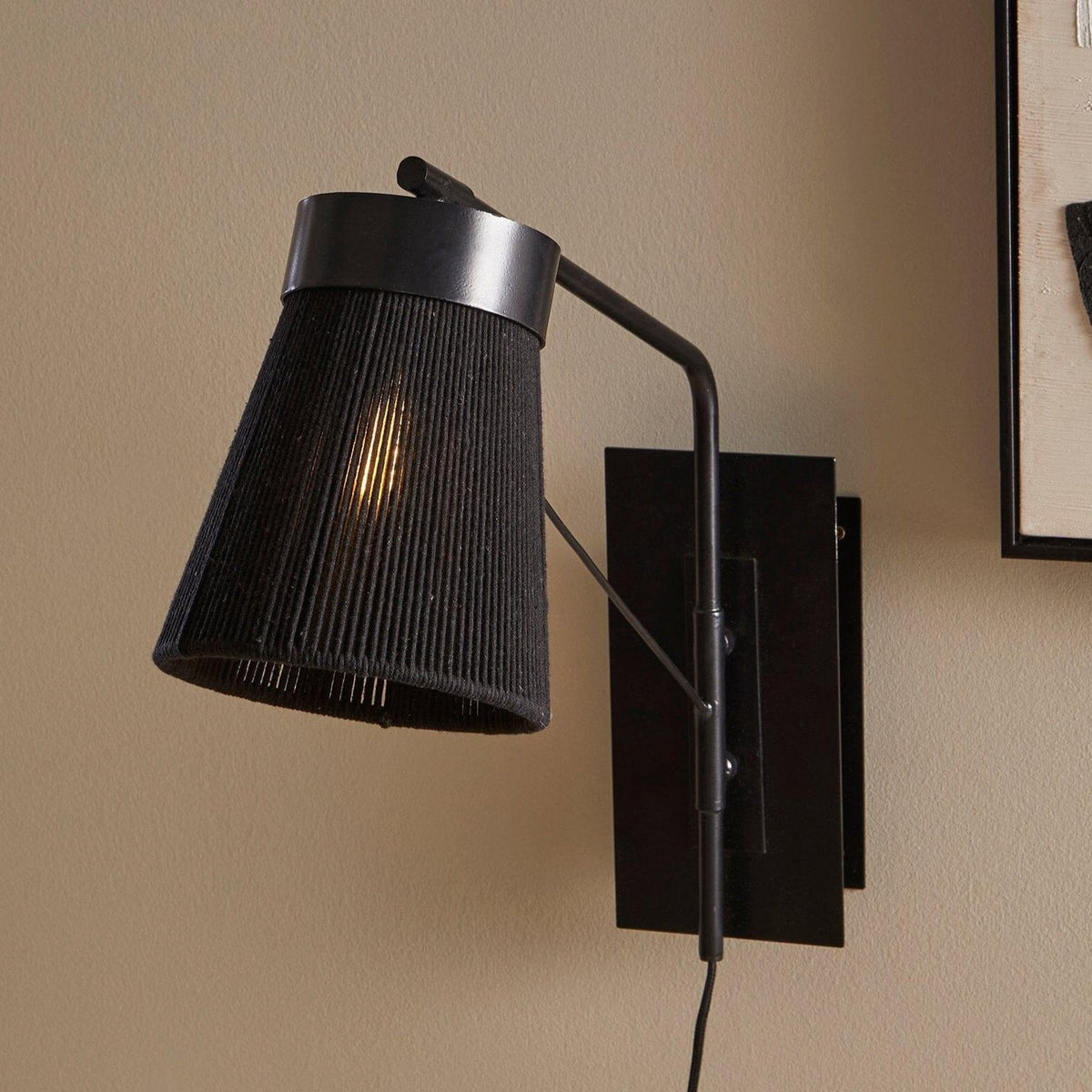 Outlet - Neri Black Cotton String Wall Light