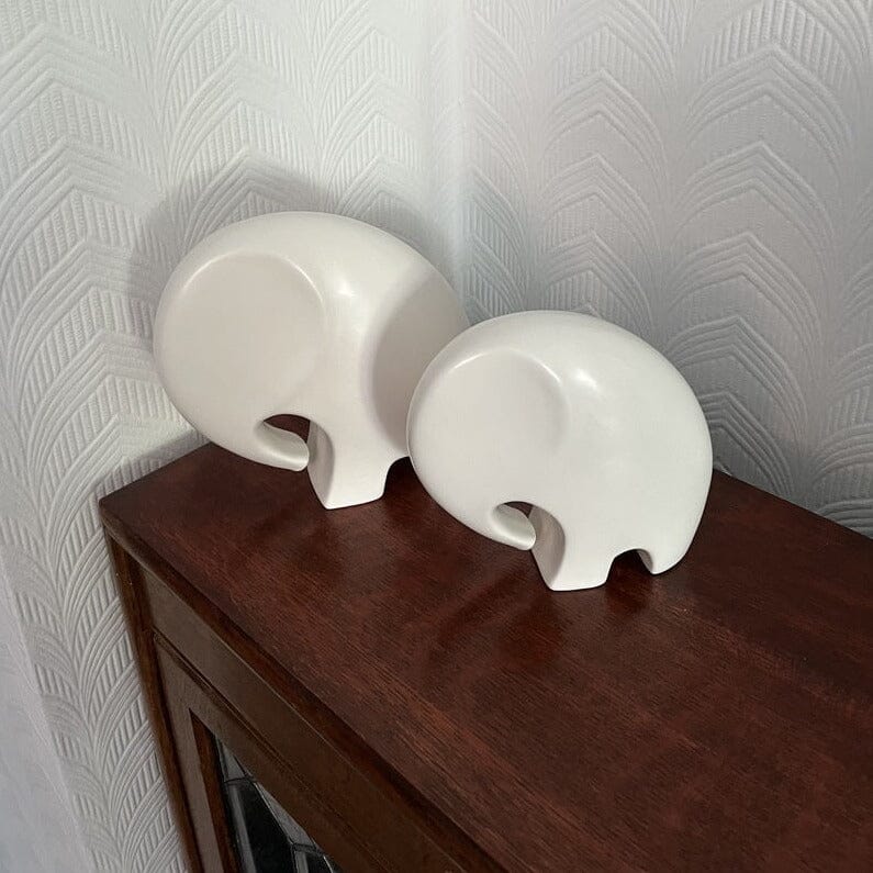 Outlet - Meru 18cm Ceramic Elephant Ornament - White