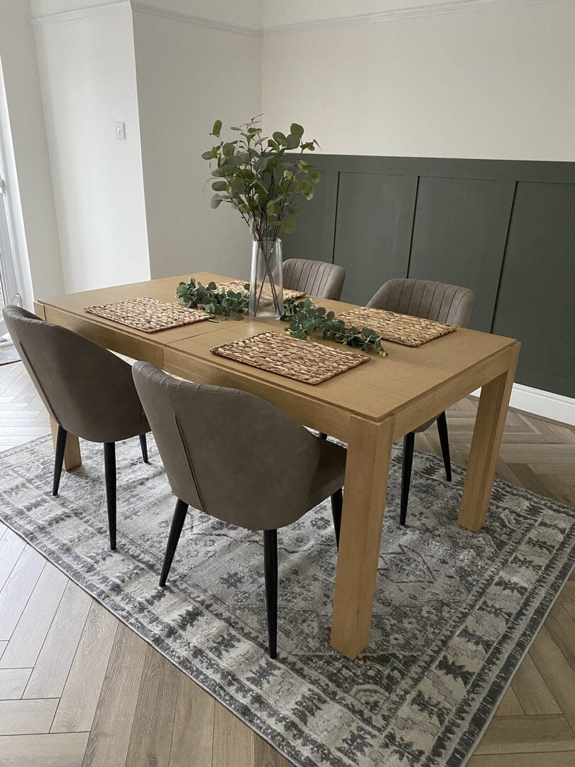 Outlet - Magnus Pale Oak Dining Table - Extendable