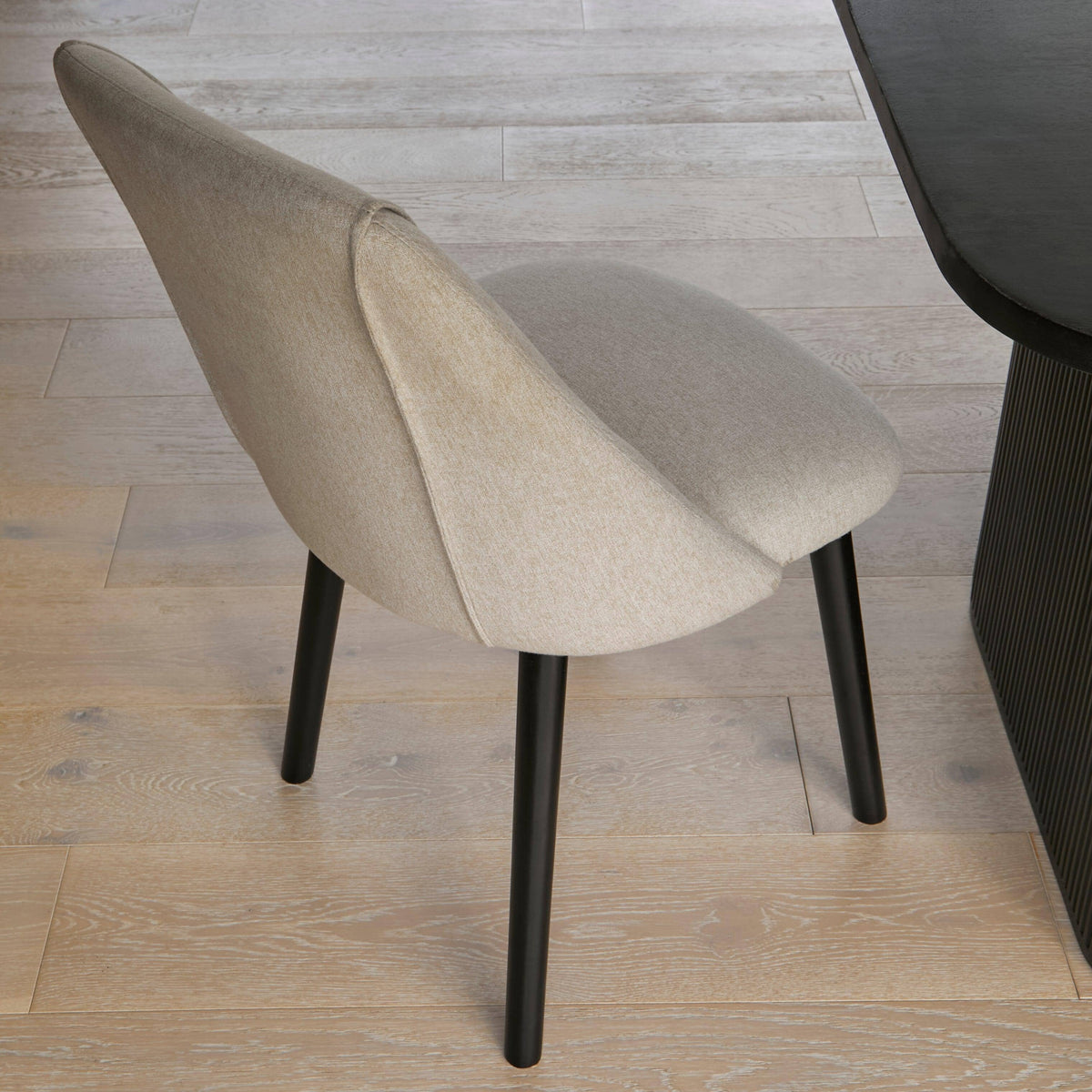 Levi Black Round Dining Table Set - 4 Seater - Freya Sand Dining Chairs - Black Oak legs