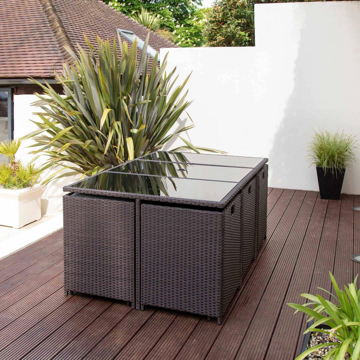 Outlet - 10 Seater Rattan Cube Outdoor Dining Set - Brown Weave