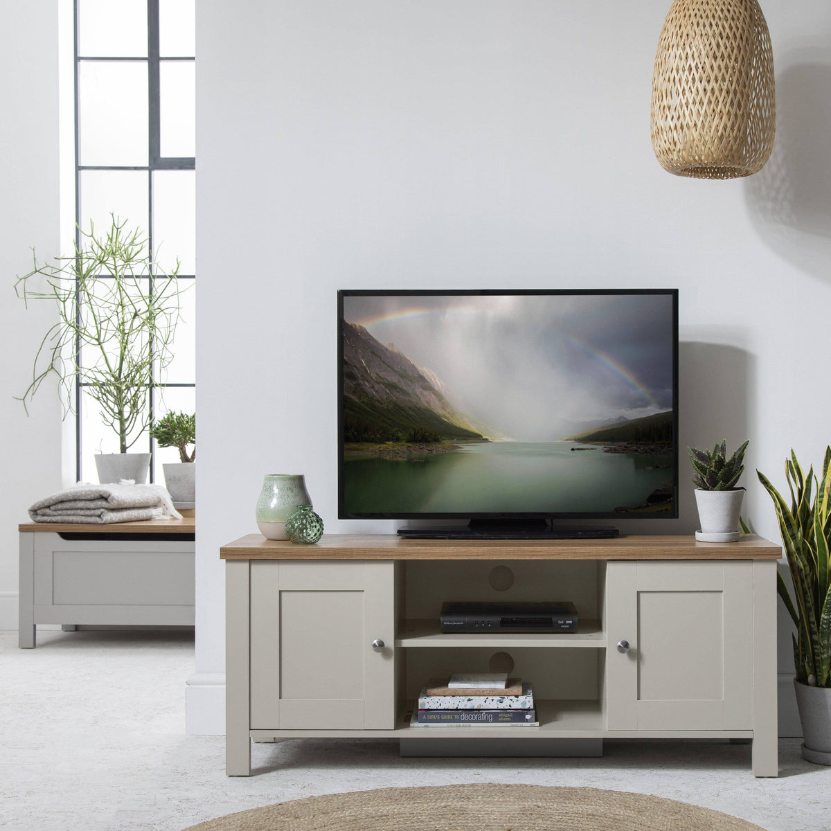 Outlet – Bampton Grey TV Unit