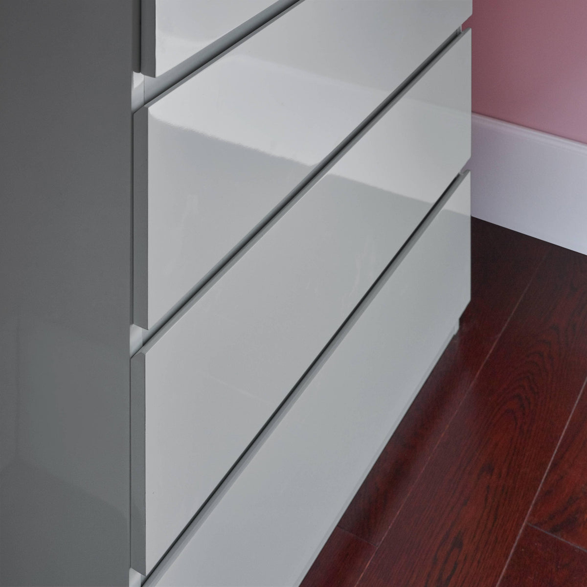 OUTLET - Clemmie Chest of Drawers - 2 Over 3 - High Gloss - Grey