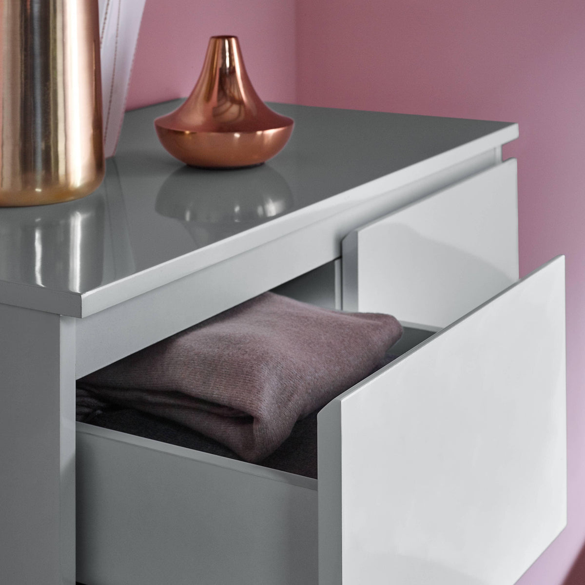 OUTLET - Clemmie Chest of Drawers - 2 Over 3 - High Gloss - Grey
