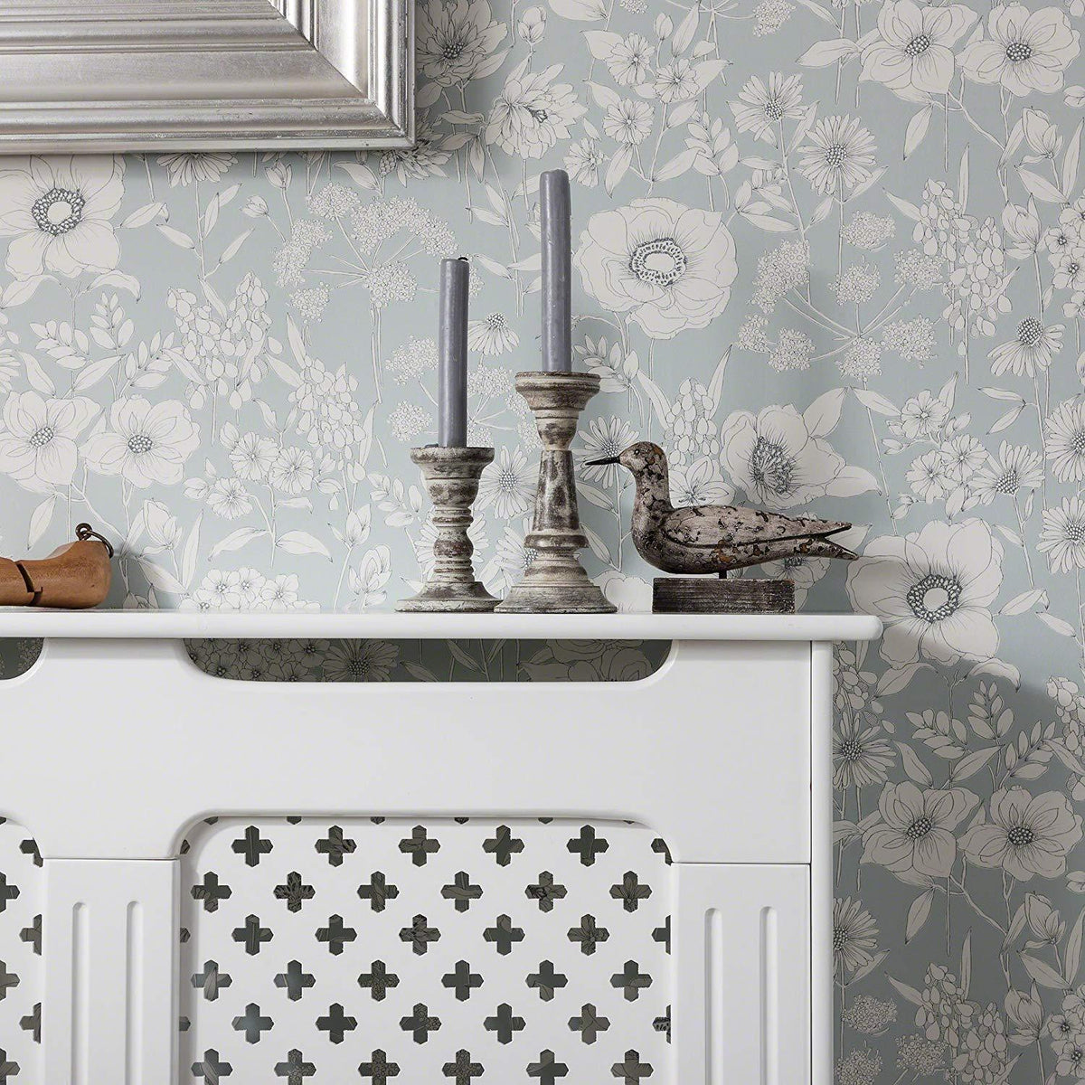Outlet - Edith Radiator Cover - White - Adjustable