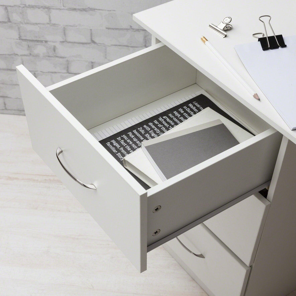 OUTLET - Essie White Desk with Drawers