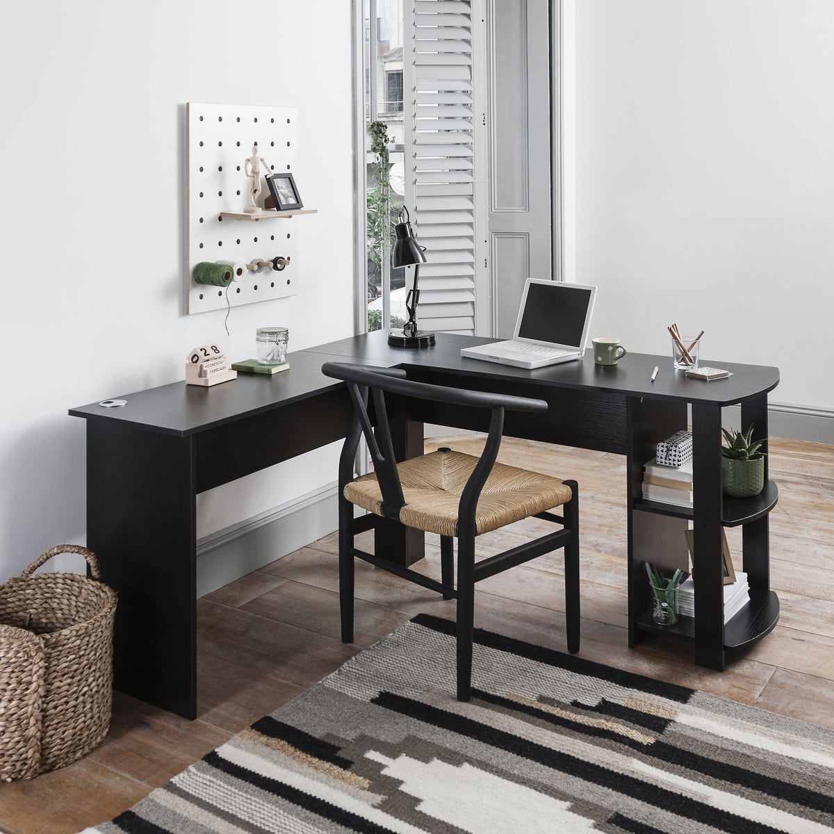 OUTLET - Essie L Shaped Desk in Black