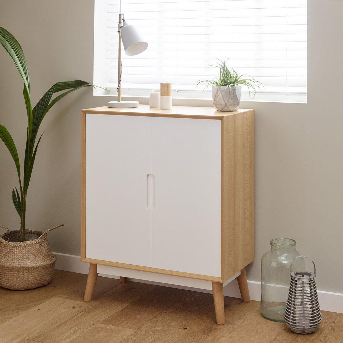 OUTLET - Hulra Small Sideboard - Scandinavian - White