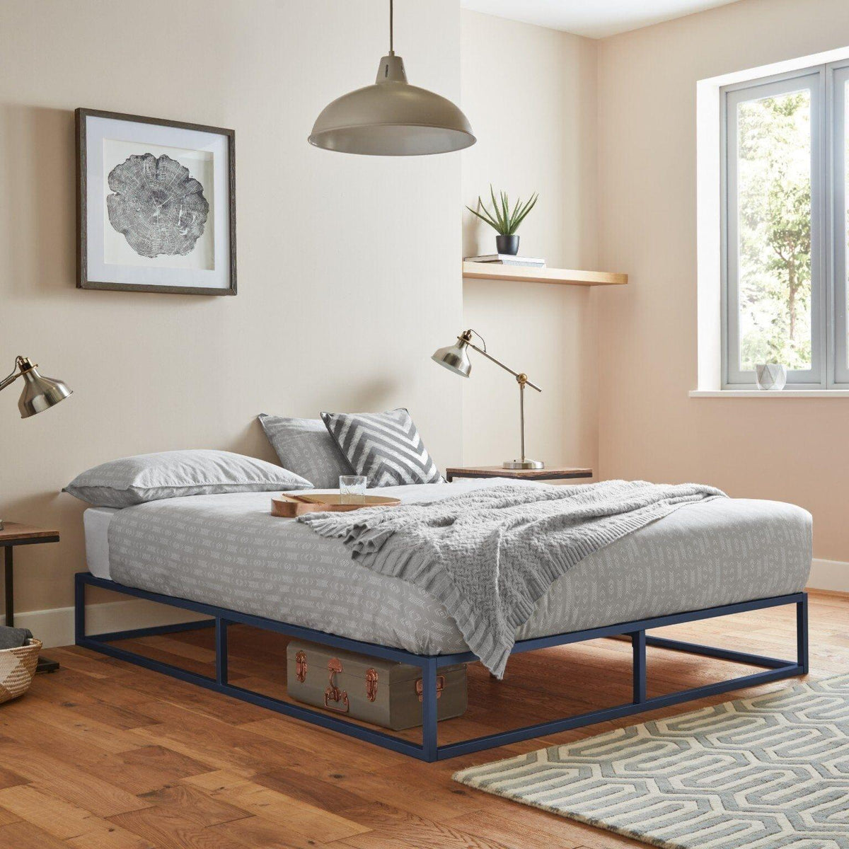 Outlet - Indy King Size Platform Bed - Blue Metal