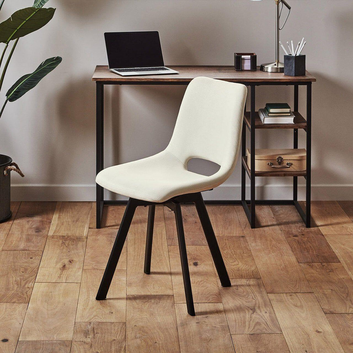 OUTLET - Margot Cream Office Chair - Black Legs