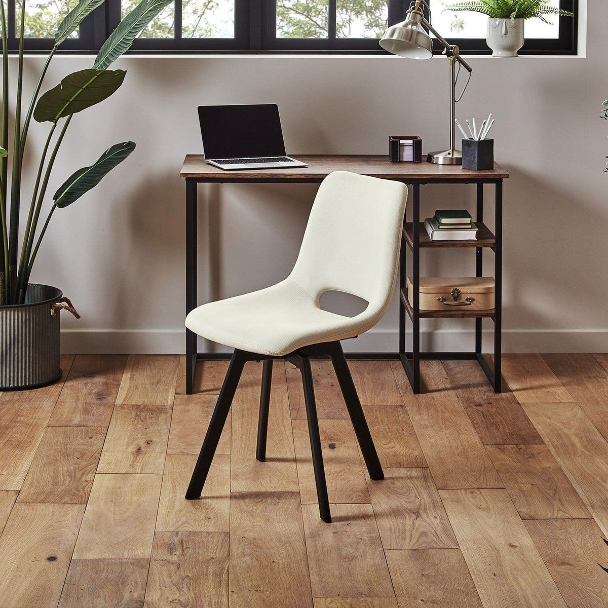 OUTLET - Margot Cream Office Chair - Black Legs