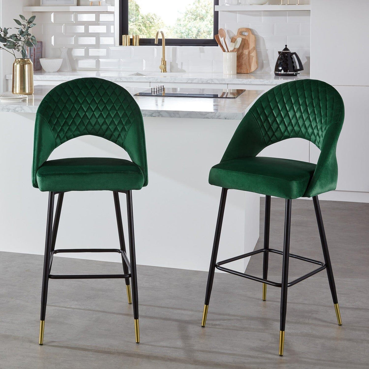 Outlet - Marilyn Bar Stool - Set of 2 - Green Velvet