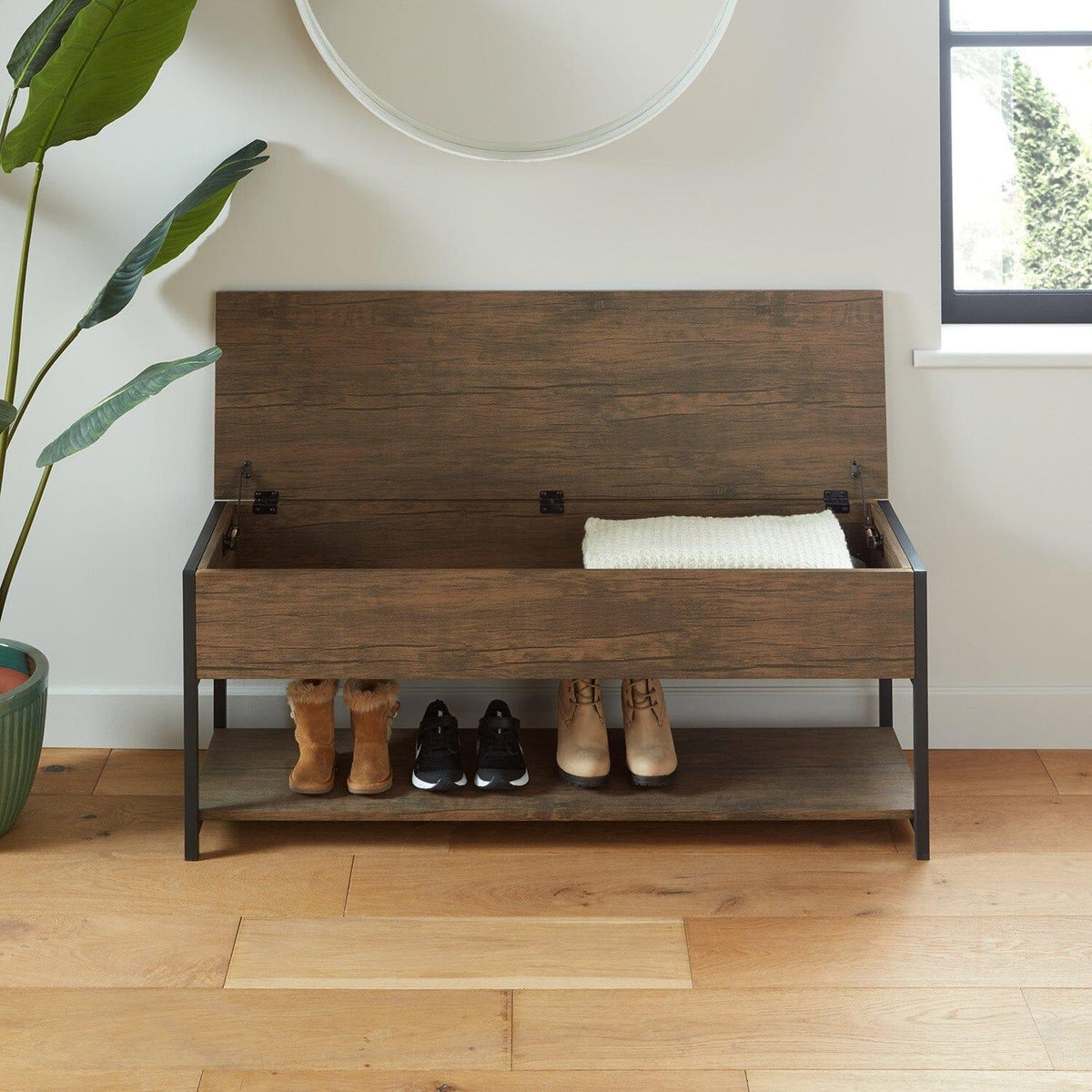 Outlet - Sheffield Hallway Bench